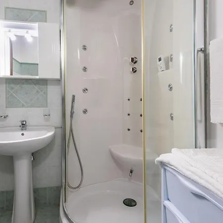 Alelida Con Piscina Hotel Cinisi