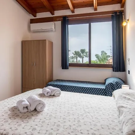 Alelida Con Piscina Hotel Cinisi